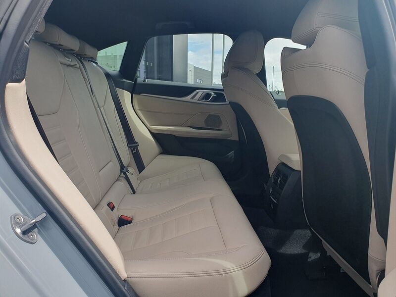 More views of BMW i4