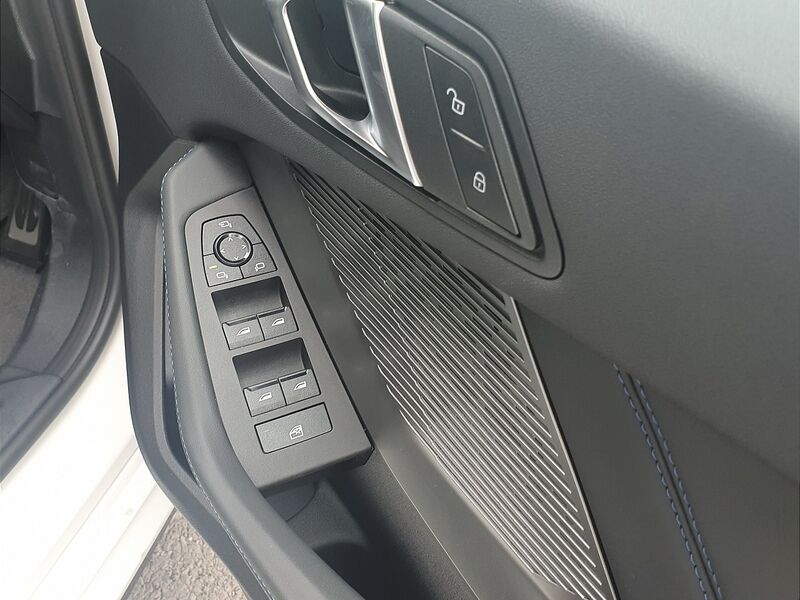 More views of BMW 1 Series