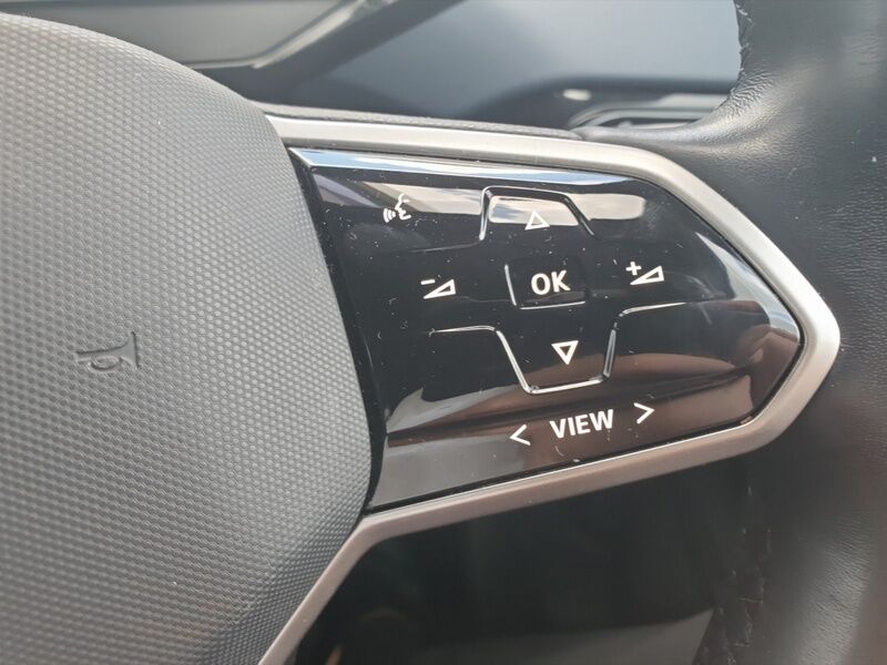 More views of Volkswagen ID.4