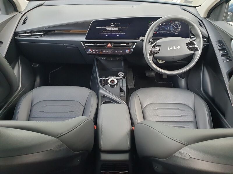 More views of Kia Niro