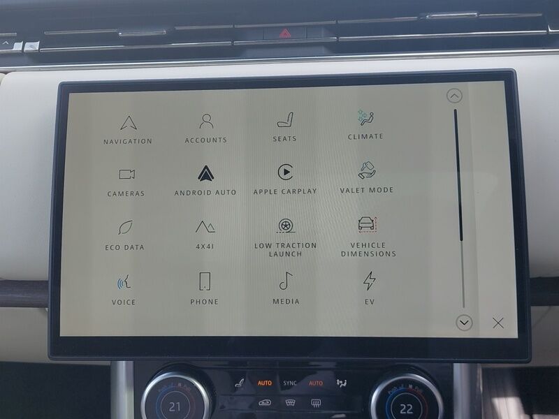 More views of Land Rover Range Rover