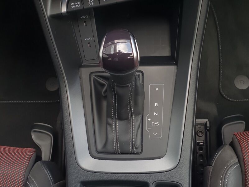 More views of Audi Q3