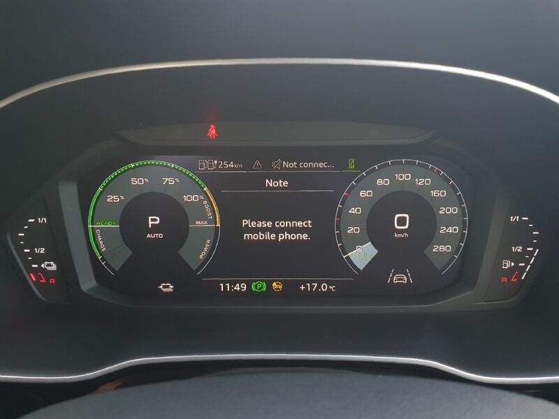 More views of Audi Q3