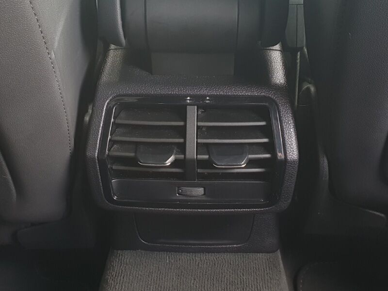 More views of Audi Q3