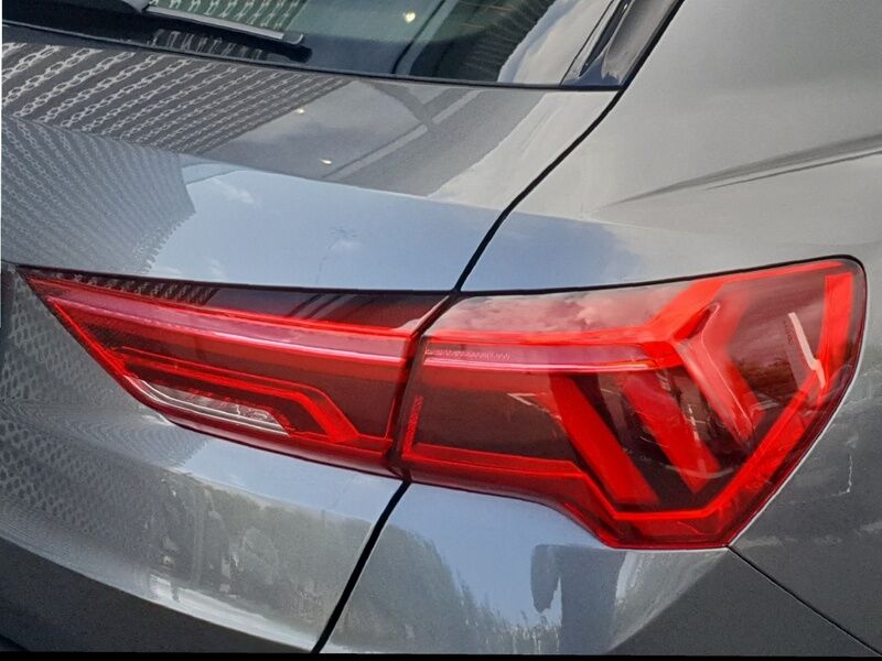 More views of Audi Q3