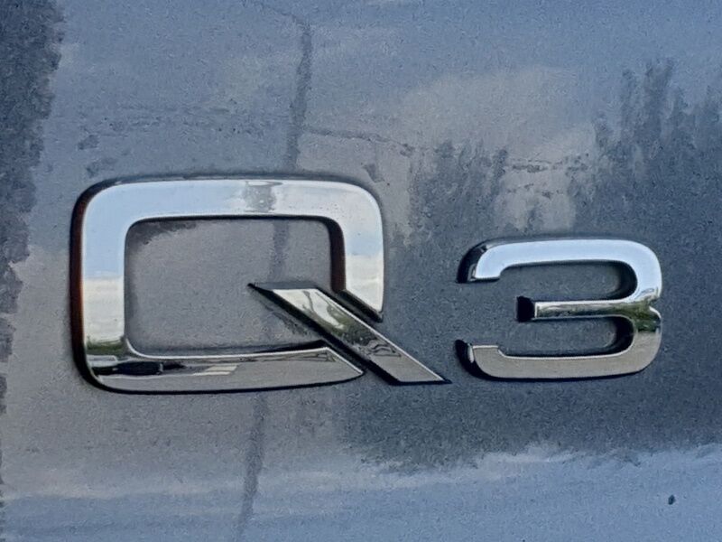 More views of Audi Q3