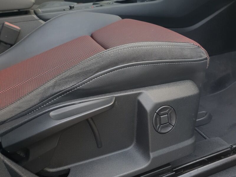 More views of Audi Q3