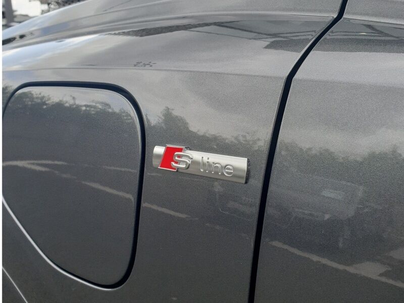 More views of Audi Q3