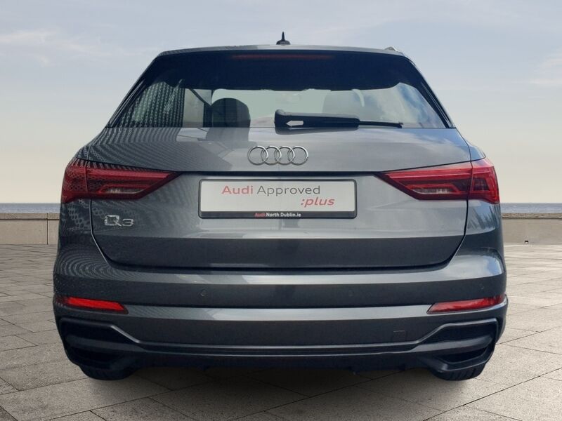 More views of Audi Q3