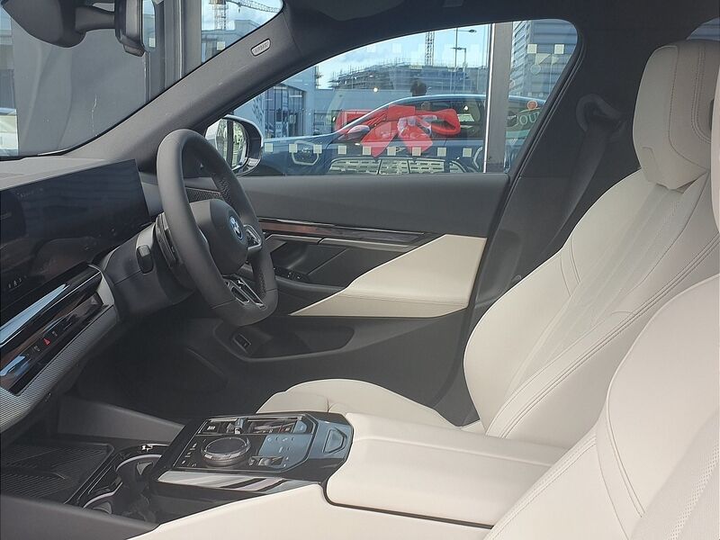 More views of BMW 5 Series