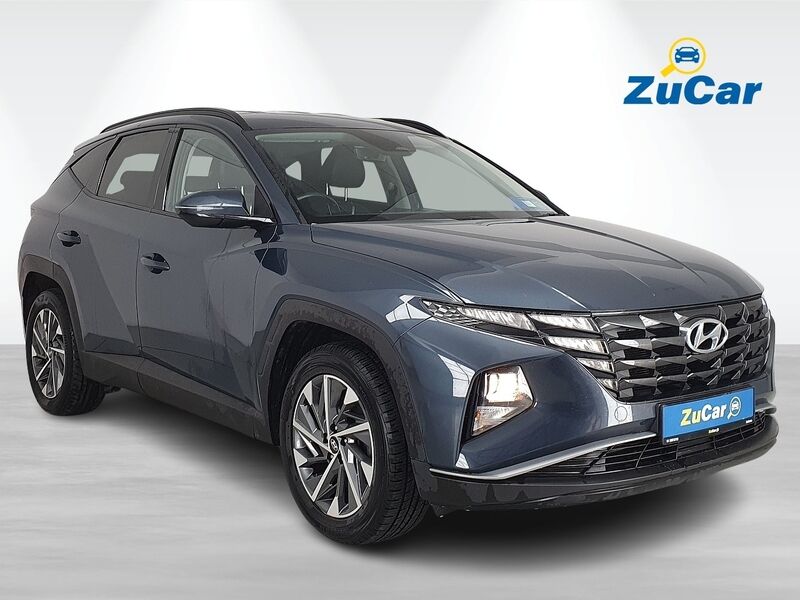 More views of Hyundai Tucson