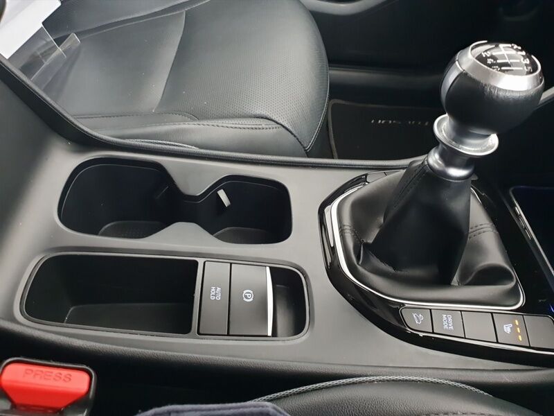 More views of Hyundai Tucson