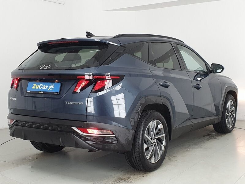 More views of Hyundai Tucson