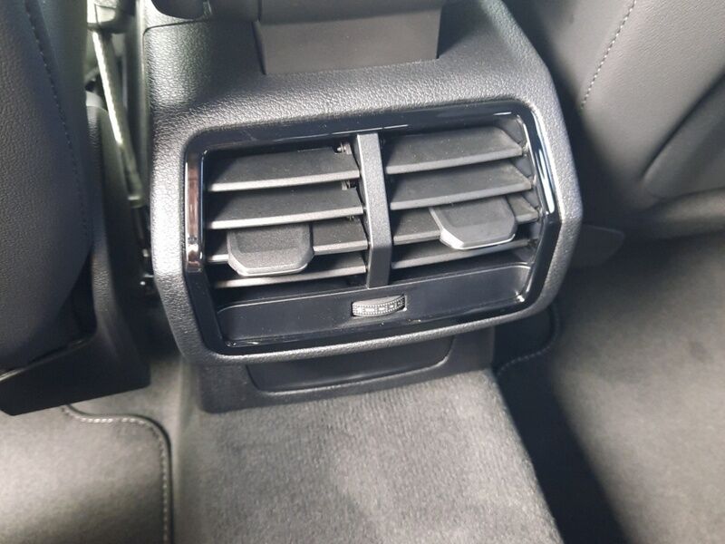 More views of Audi Q3