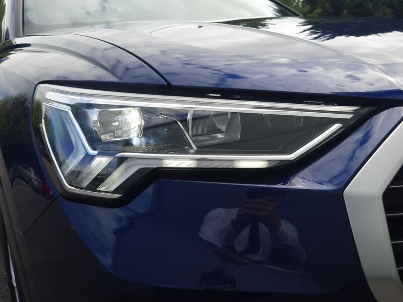 More views of Audi Q3