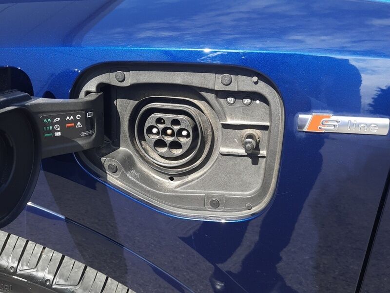 More views of Audi Q3