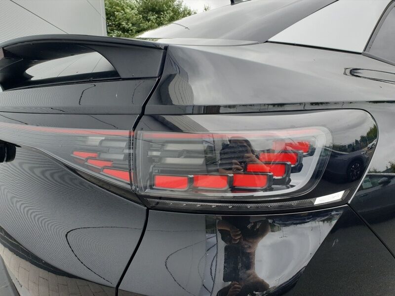 More views of Volkswagen ID.5