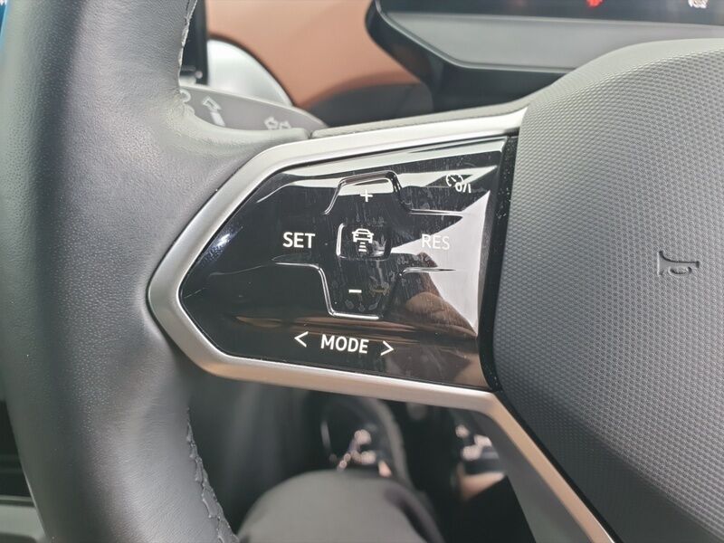 More views of Volkswagen ID.5