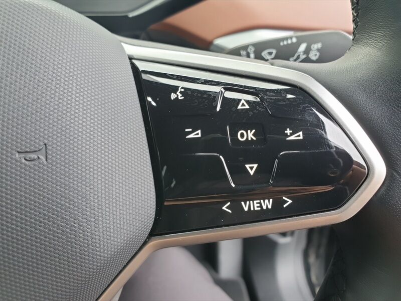 More views of Volkswagen ID.5