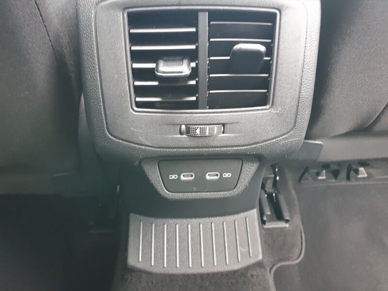 More views of Volkswagen T-Roc