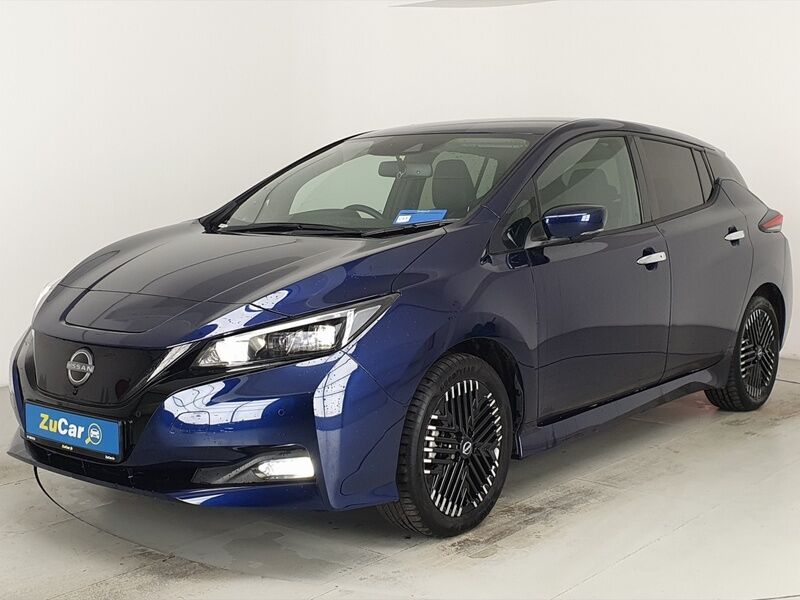 More views of Nissan Leaf