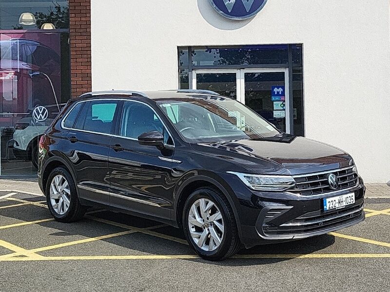 More views of Volkswagen Tiguan