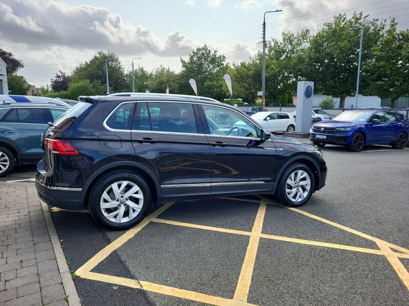 More views of Volkswagen Tiguan