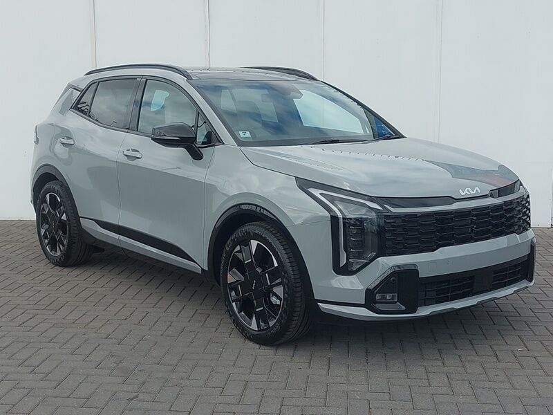 More views of Kia Sportage