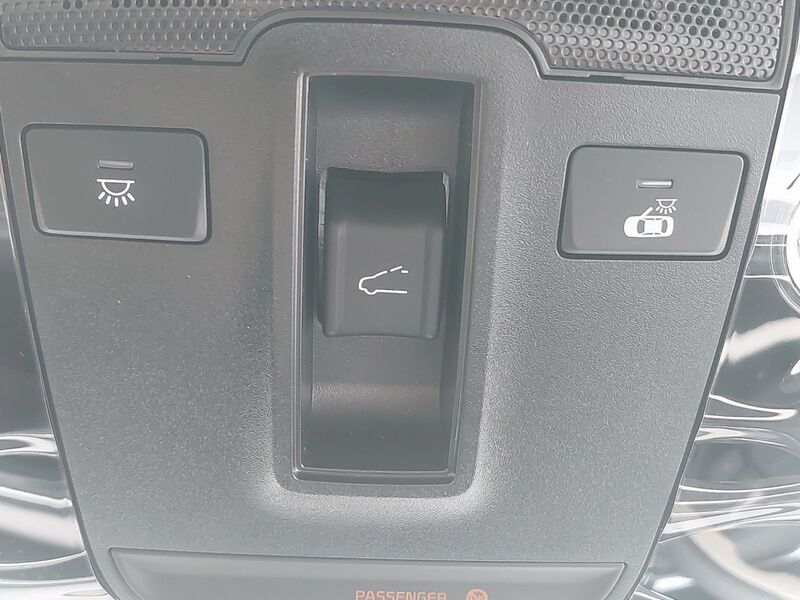 More views of Kia Sportage