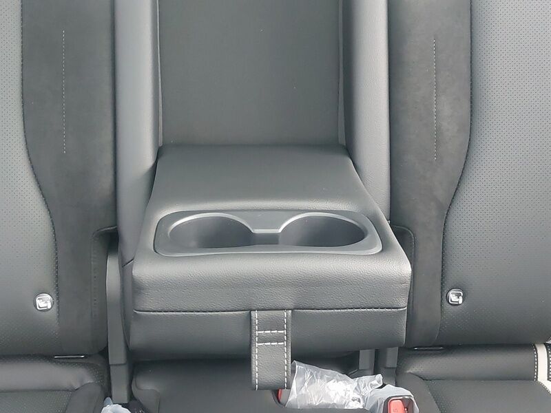 More views of Kia Sportage