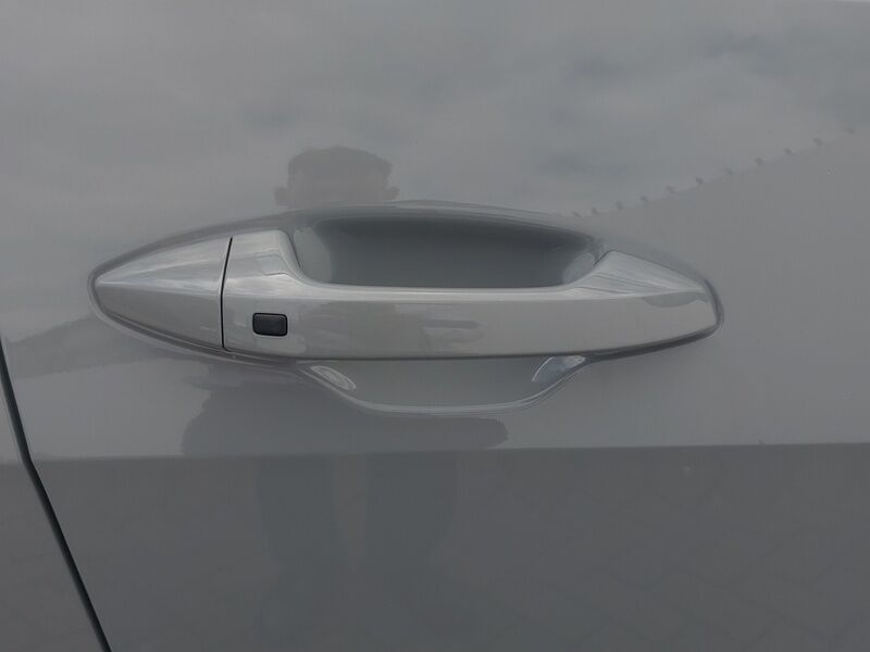 More views of Kia Sportage