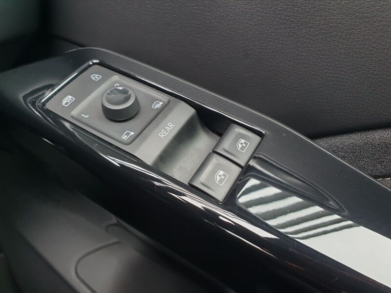 More views of Volkswagen ID.3