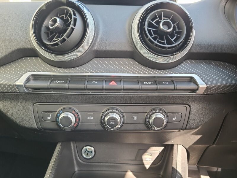 More views of Audi Q2