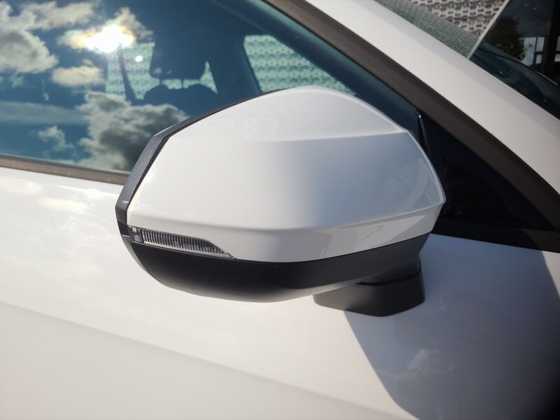 More views of Audi Q2