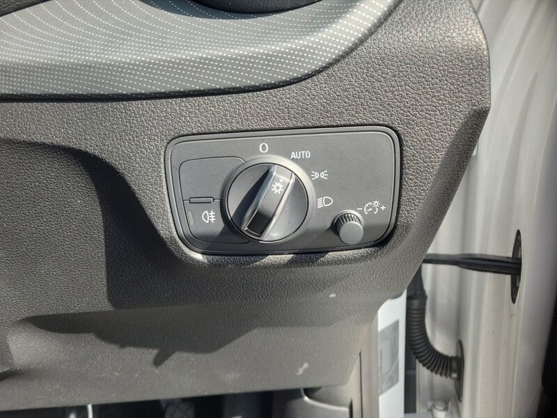 More views of Audi Q2