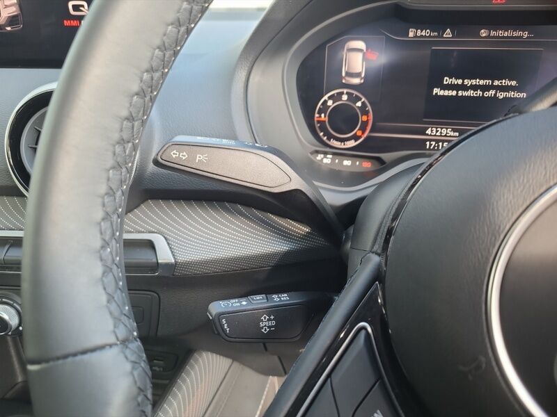 More views of Audi Q2