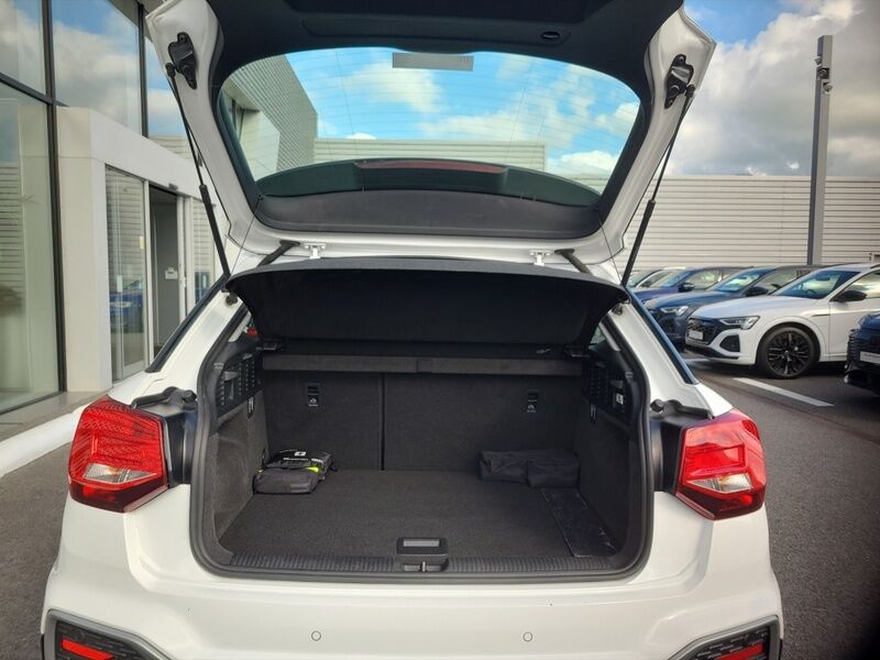 More views of Audi Q2
