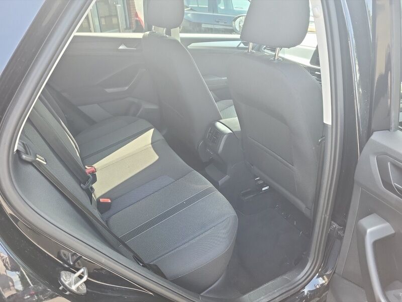 More views of Volkswagen T-Roc