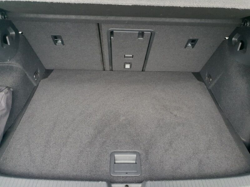 More views of Volkswagen Golf