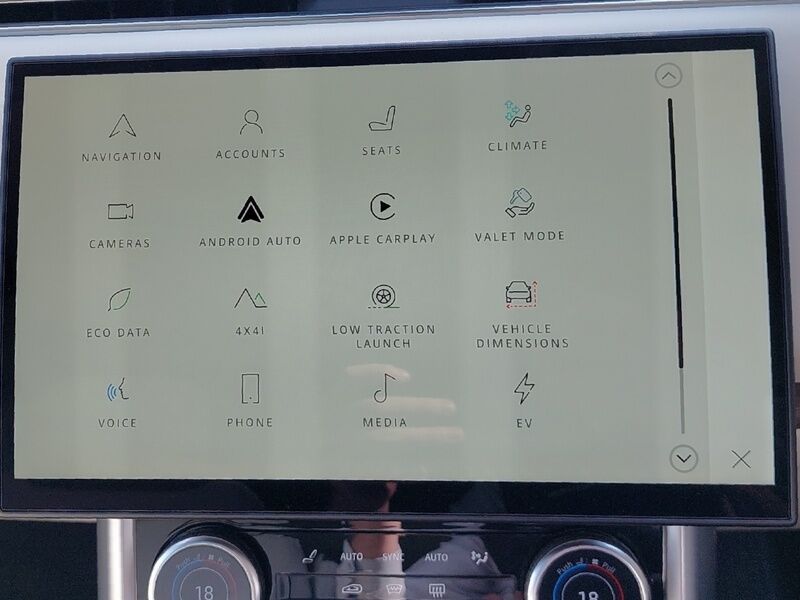 More views of Land Rover Range Rover