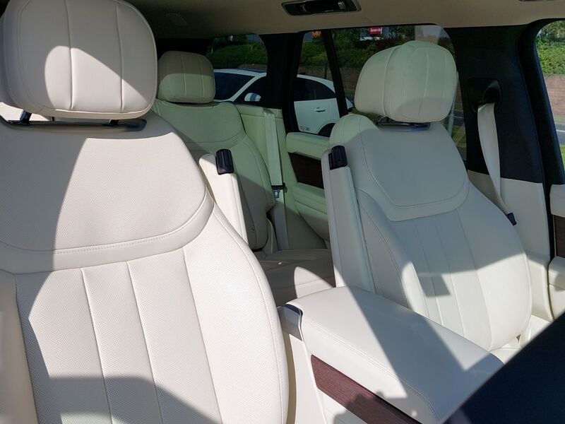 More views of Land Rover Range Rover