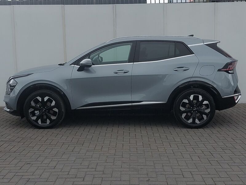 More views of Kia Sportage