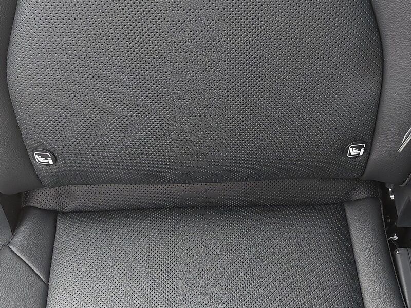 More views of Kia Sportage