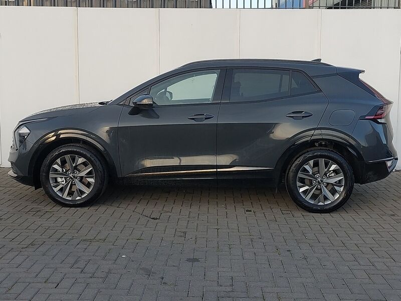 More views of Kia Sportage