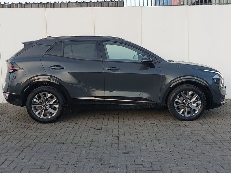 More views of Kia Sportage