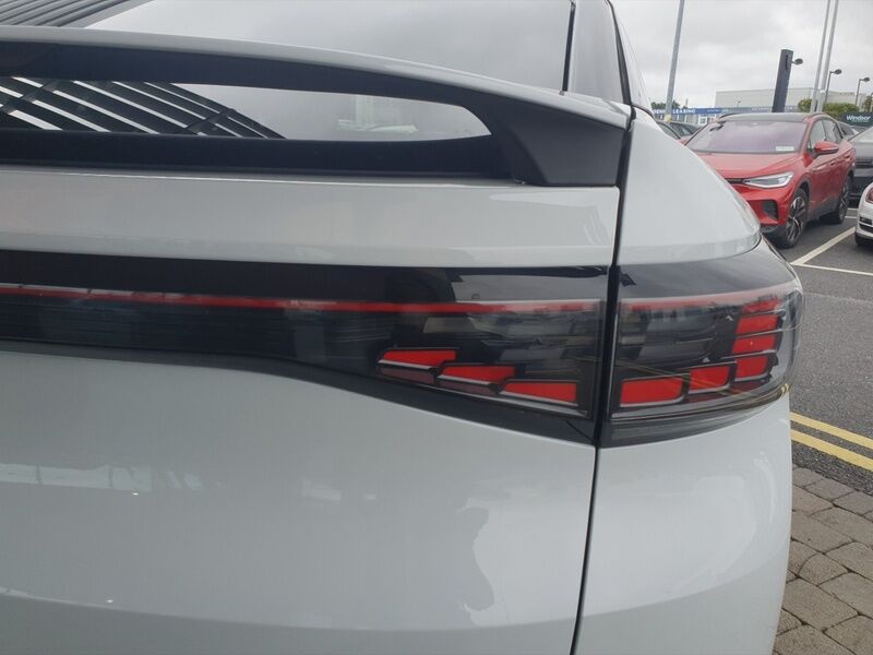 More views of Volkswagen ID.5