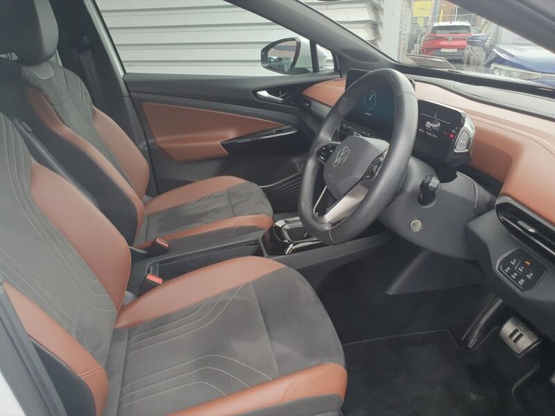 More views of Volkswagen ID.5