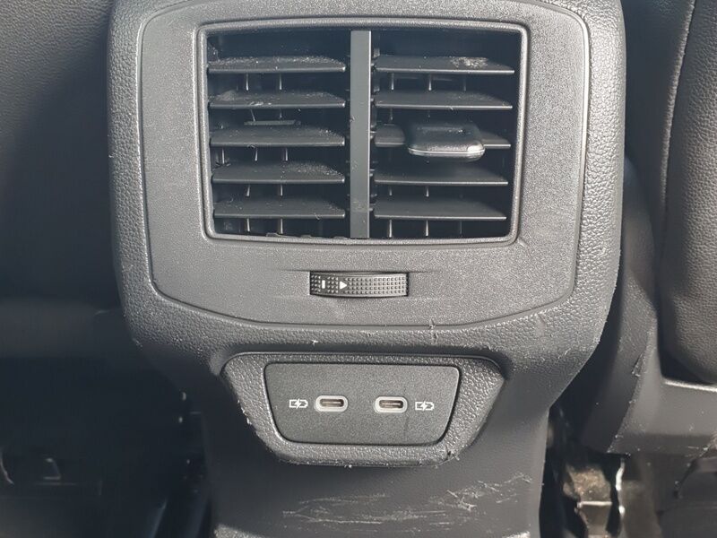 More views of Volkswagen T-Roc