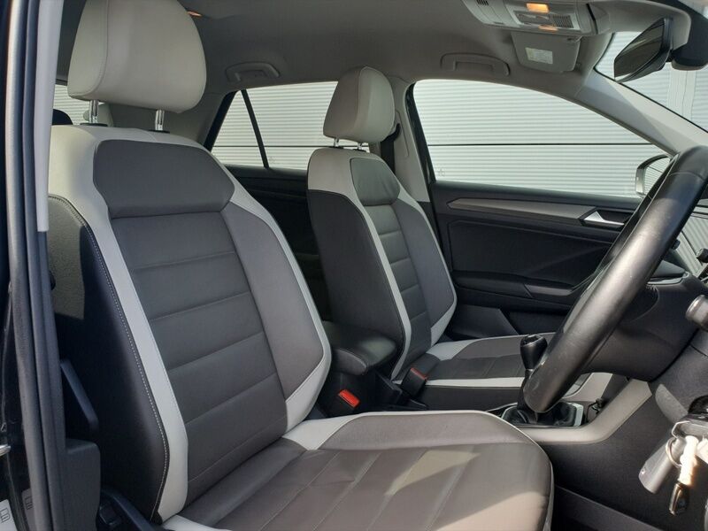 More views of Volkswagen T-Roc