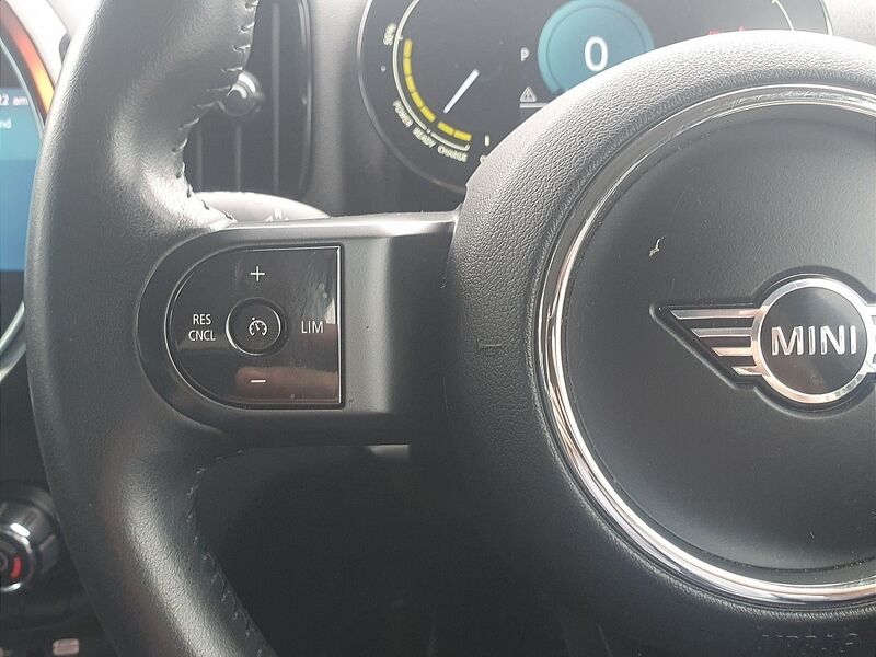 More views of MINI countryman